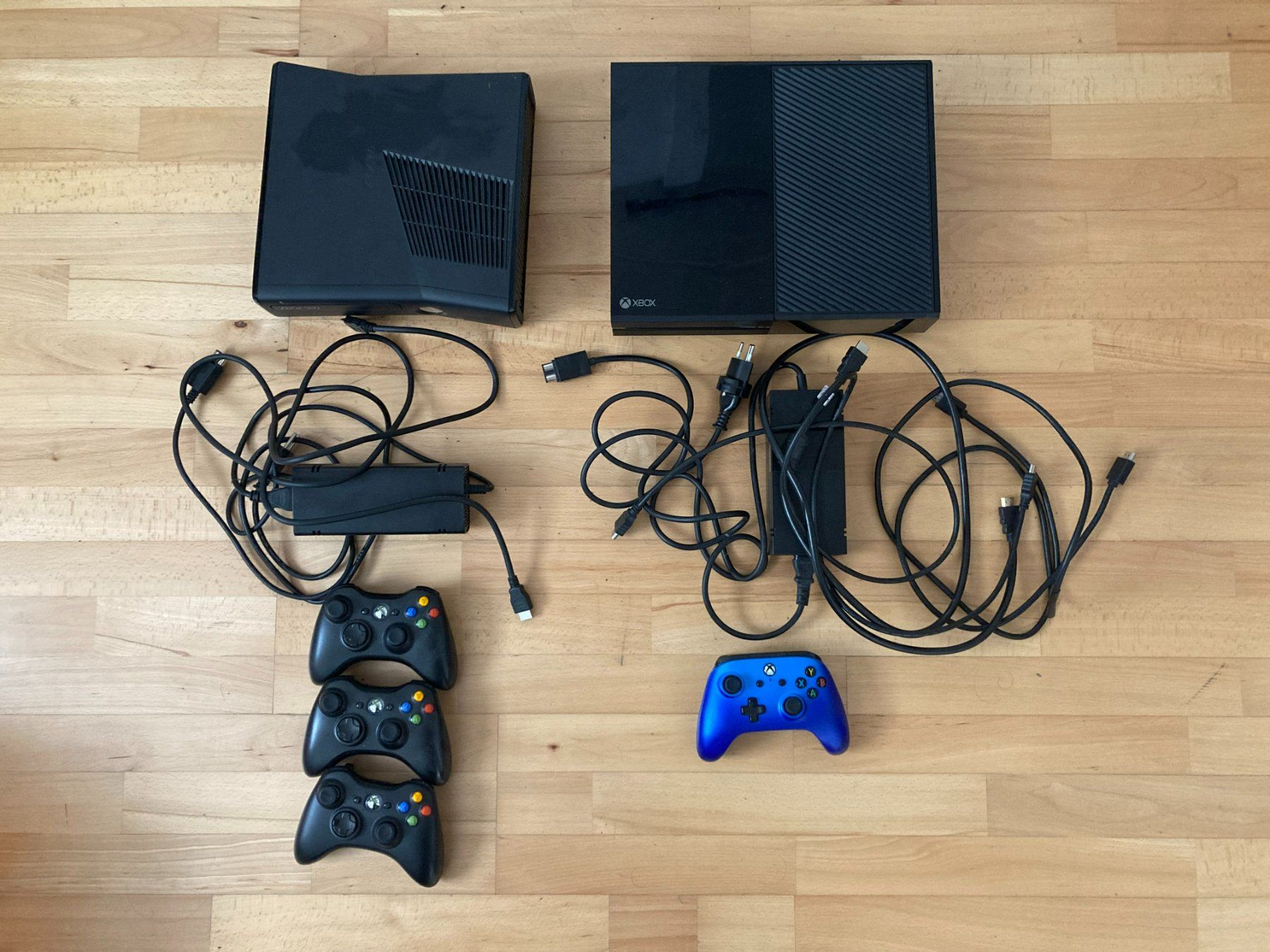 Microsoft Consoles: Xbox 360 + Xbox One + 17 Games – D'occasion à Meiringen par ric_tj9d