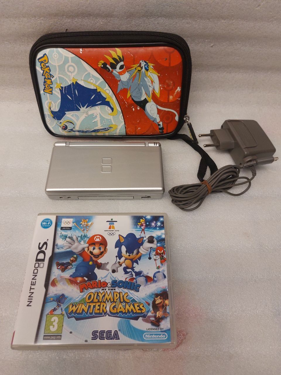 Nintendo Konsolen: Nintendo DS Lite Silver + Mario & Sonic Winter Games❄️ – Gebraucht aus Pambio Noranco von Pol69