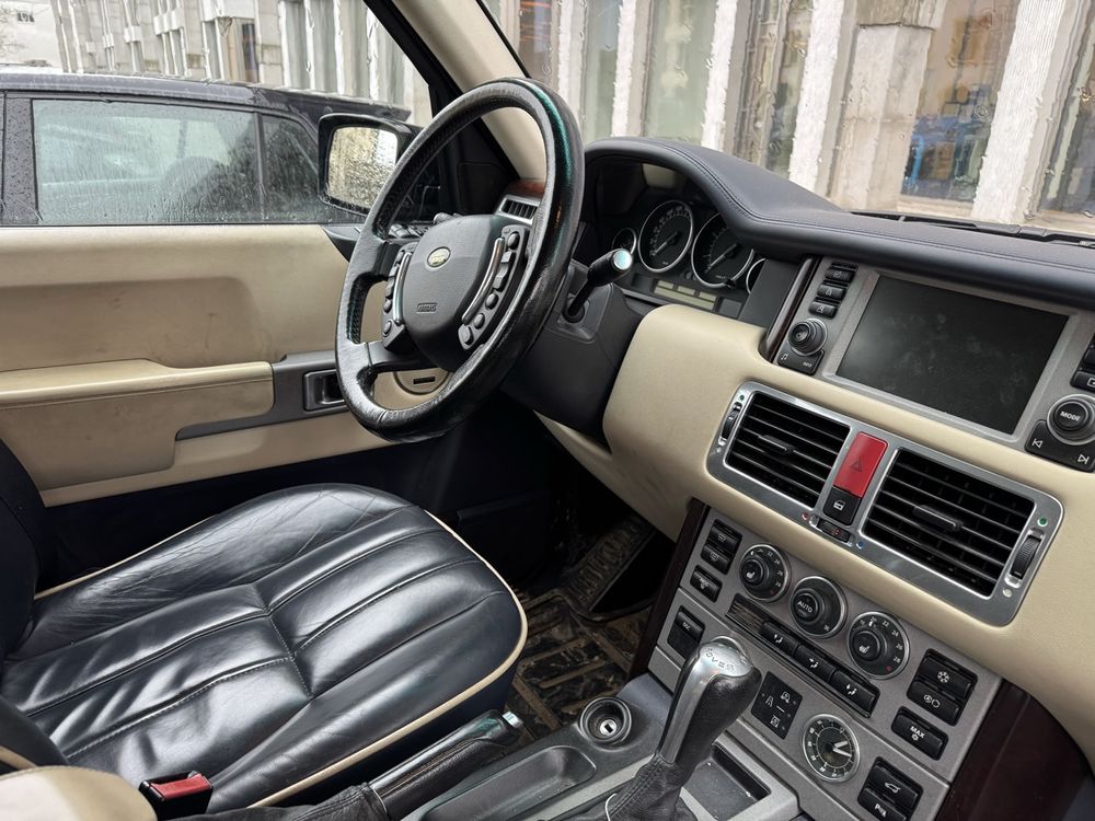 Land Rover Autos: Range Rover 4.4 Benzin – D'occasion à Günsberg par Pstroker867 2