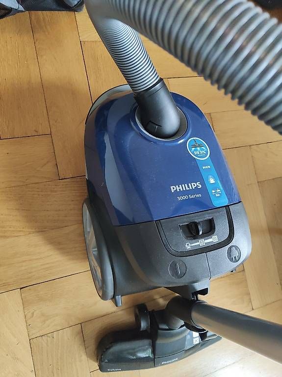 Philips Aspirapolveri & Accessori: Staubsauger Philips 3000 series – Usato da Bern venduto da mimseng