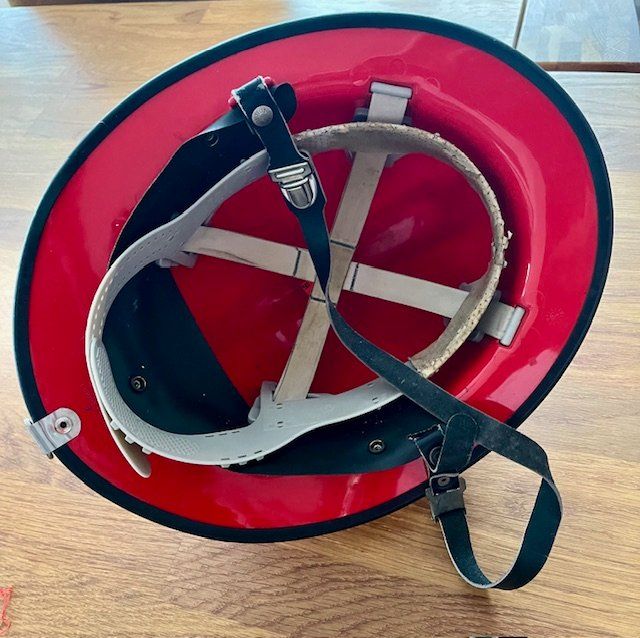Pompieri: Feuerwehrhelm, Schweiz – Usato da Kriens venduto da heleneb02 5