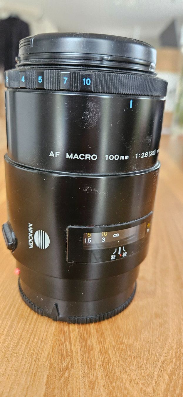 Minolta Fotocamera: Konica Minolta Dynax 7D / Spiegelreflexkamera – Usato da Meyriez venduto da Zigzagzug 7