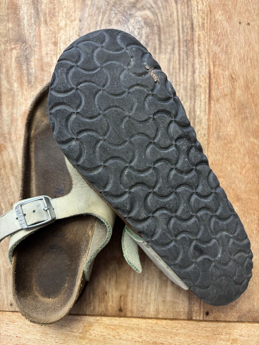 Birkenstock Scarpe da uomo: Birkenstock Grösse 36 hellgrün – Usato da Solothurn venduto da rrcompany 1