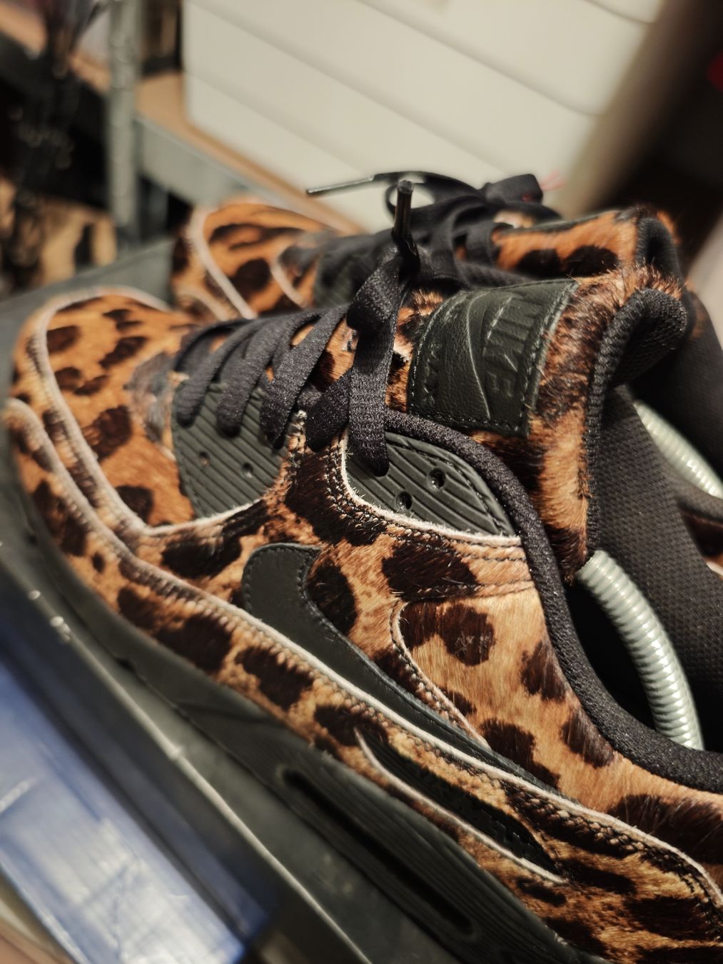 Nike Herrenschuhe: Nike Air Max 90 iD Studio EU44 – Gebraucht aus Leissigen von Sneakerhead23 1