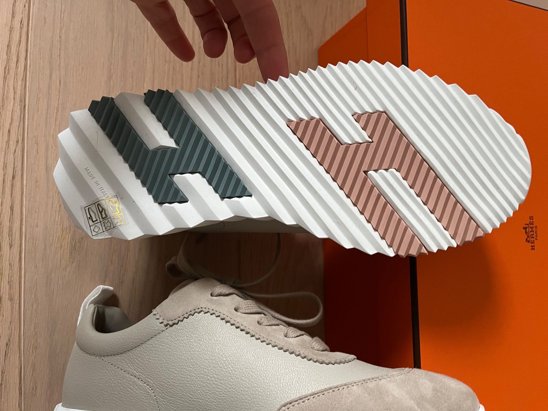 Hermès Scarpe da donna: Orig. Hermes Sneaker Bouncing gr 38 NP CHF 930 – Nuovo e nell'imballaggio originale da Engelberg venduto da weisserstern 6