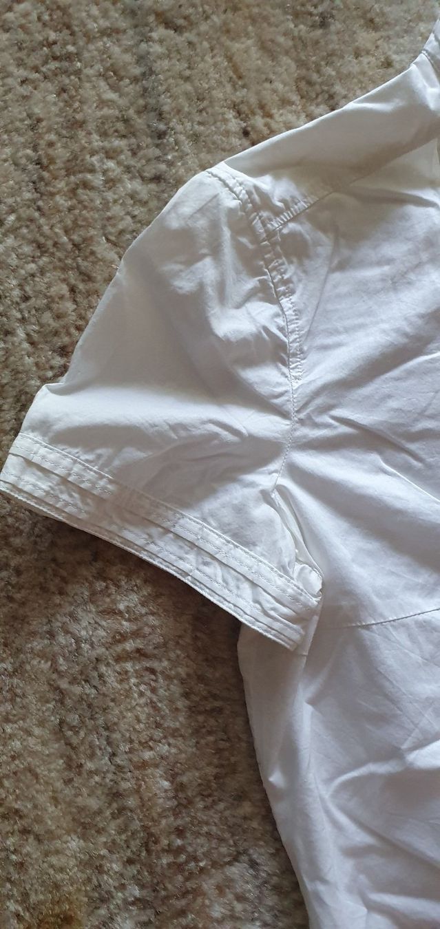 Esprit Camicette: Esprit weisse Bluse. Grösse 38 – Nuovo (secondo la descrizione) da Unterentfelden venduto da LookoutMt 5