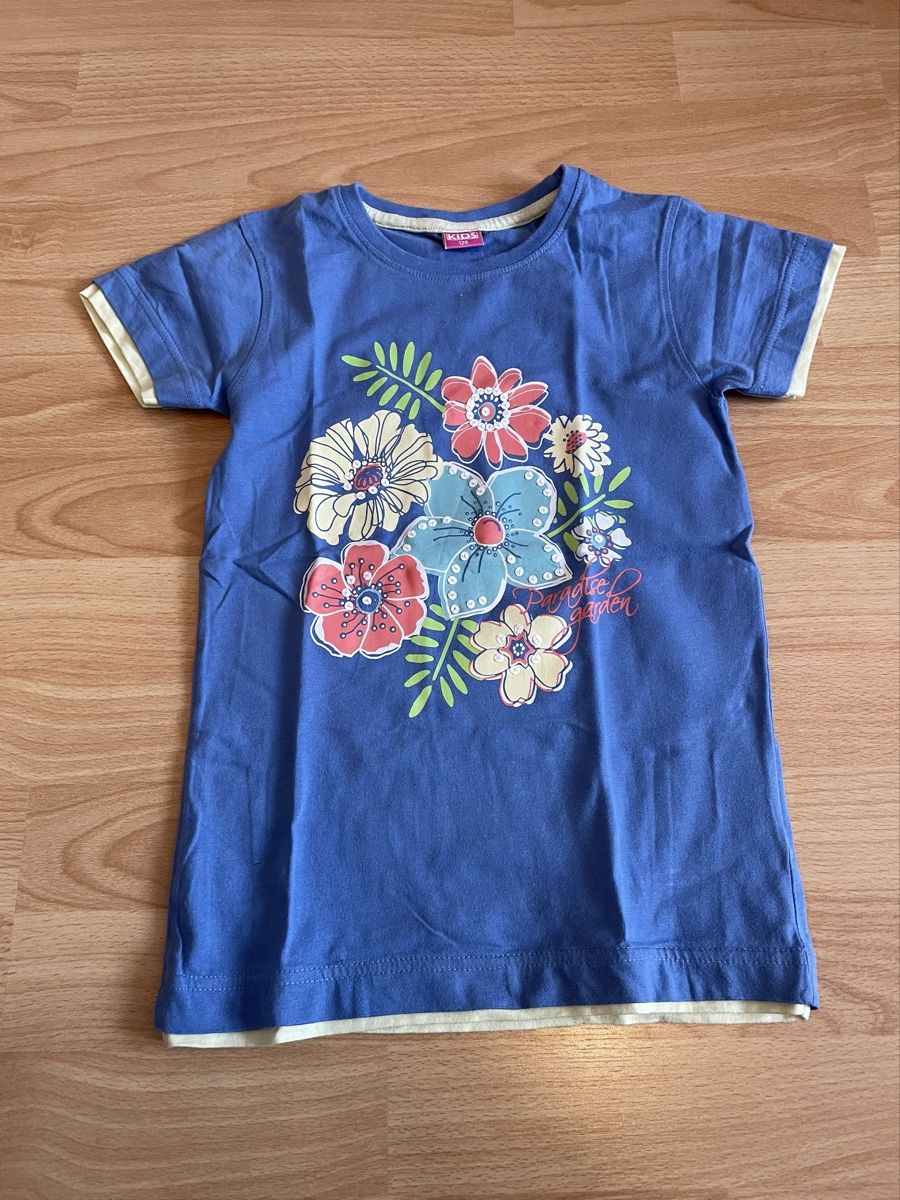 Lotti & Set di vestiti: Mädchen Kleiderpracht Gr. 128 – Usato da Chur venduto da Tsambiko 7