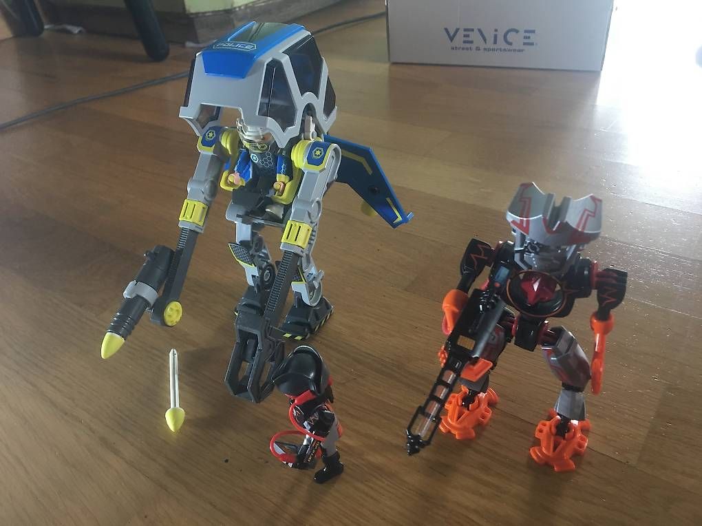 Giocattoli: Set Playmobil Galaxy  Police – Usato da Meyrin venduto da olegarius