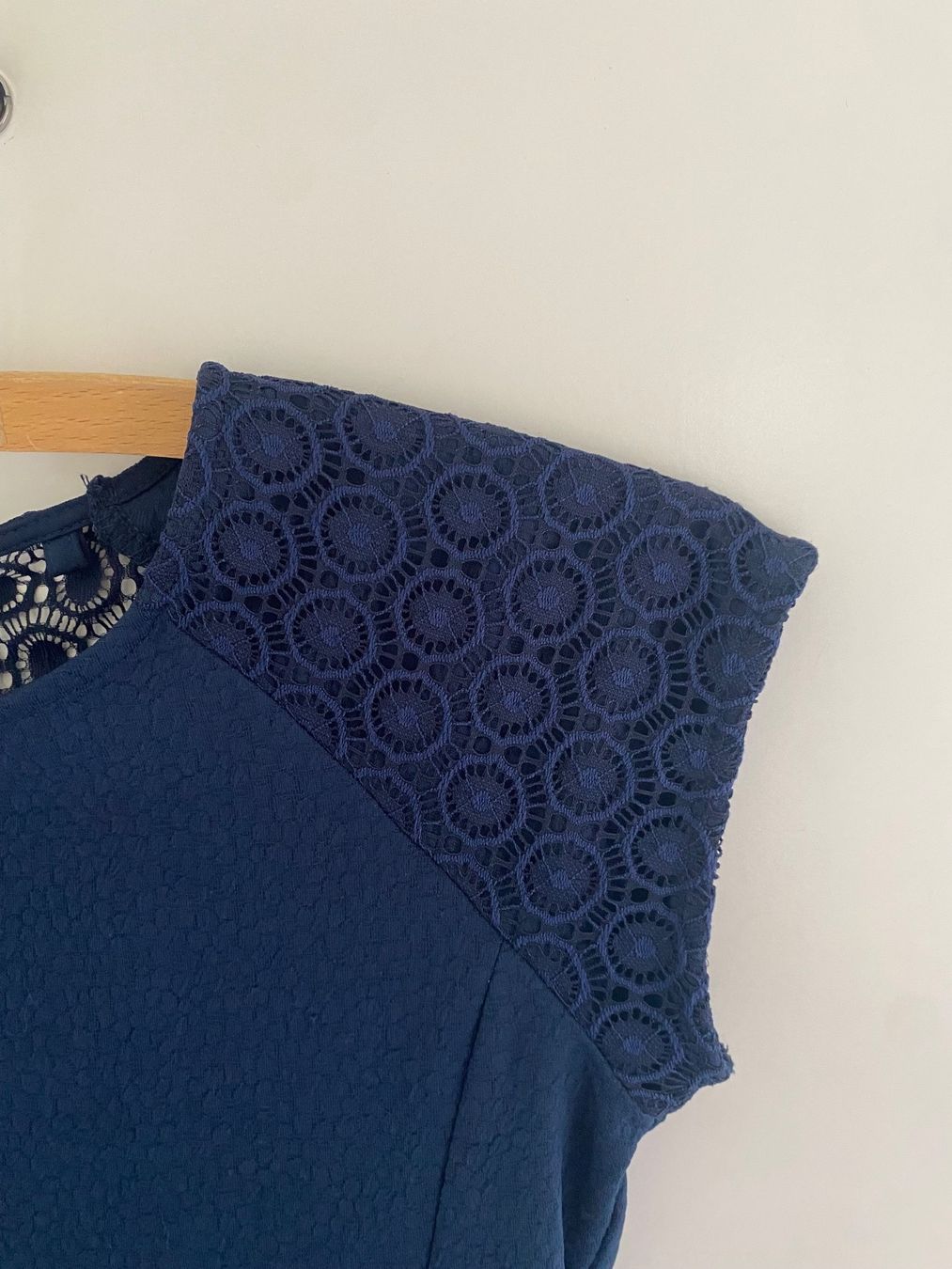 C&A Vestiti & Gonne: Abendkleid Mädchen – Nuovo (secondo la descrizione) da Riedholz venduto da lenibeni03 1