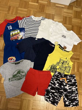 11-teiliges Jungen Kleiderpaket Gr.98/104