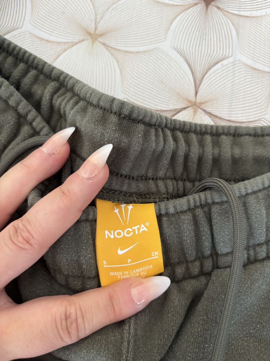 Nike Pantalons: Jogging  – Neuf (Voir description) à Monthey par mon_sgm8 1