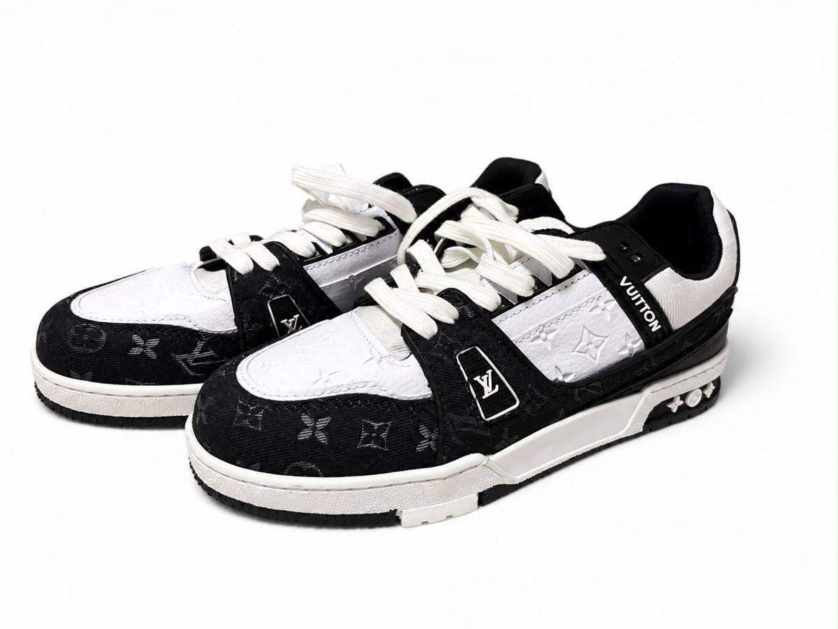 Scarpe da uomo: Sneaker schwarz weiss Grösse 42 neu – Nuovo (secondo la descrizione) da Willisau venduto da aid_v56b