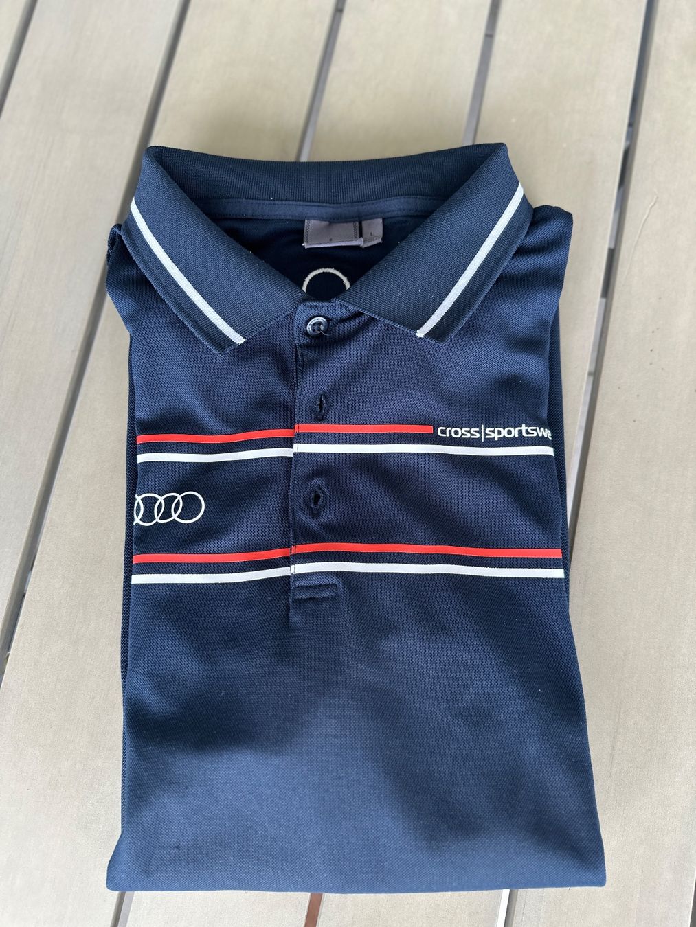 Polos: Cross Golfshirt - Audi Logo - Grösse L – D'occasion à recherswil par Leuenberger_Lohn