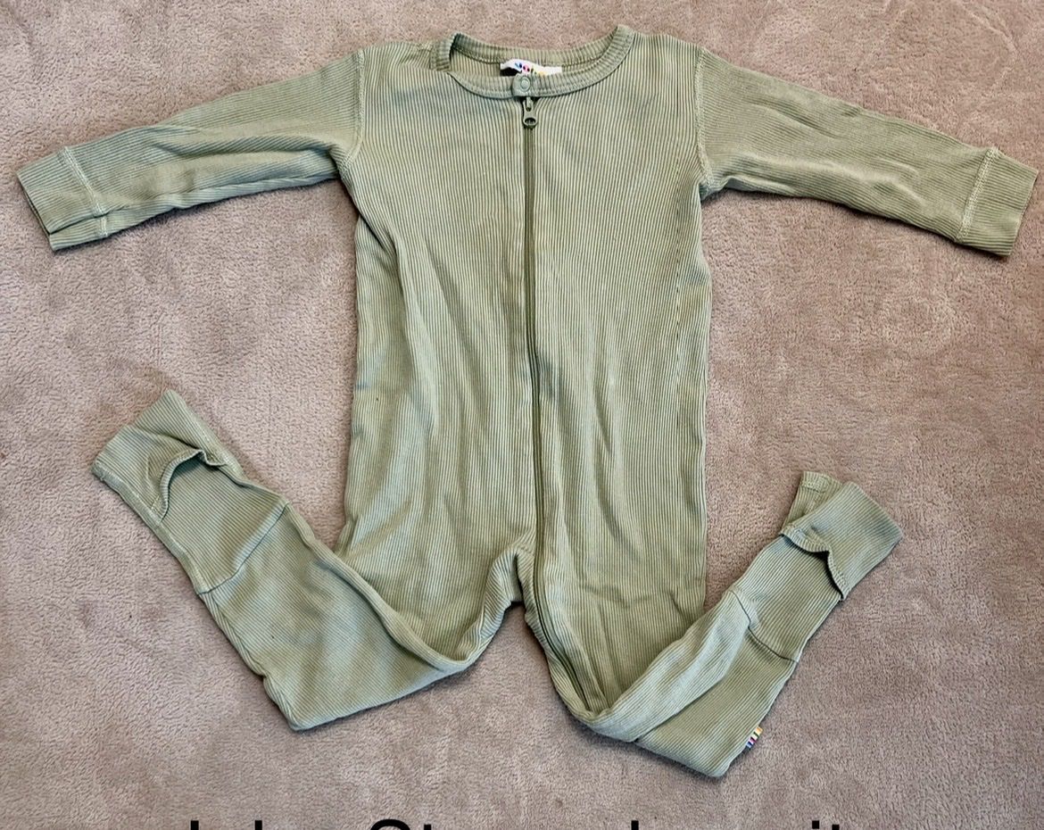 Joha Pyjamas: Joha Strampler mit Klappfüssen, Grösse 80 – Gebraucht aus Rotkreuz von maracaibo1991