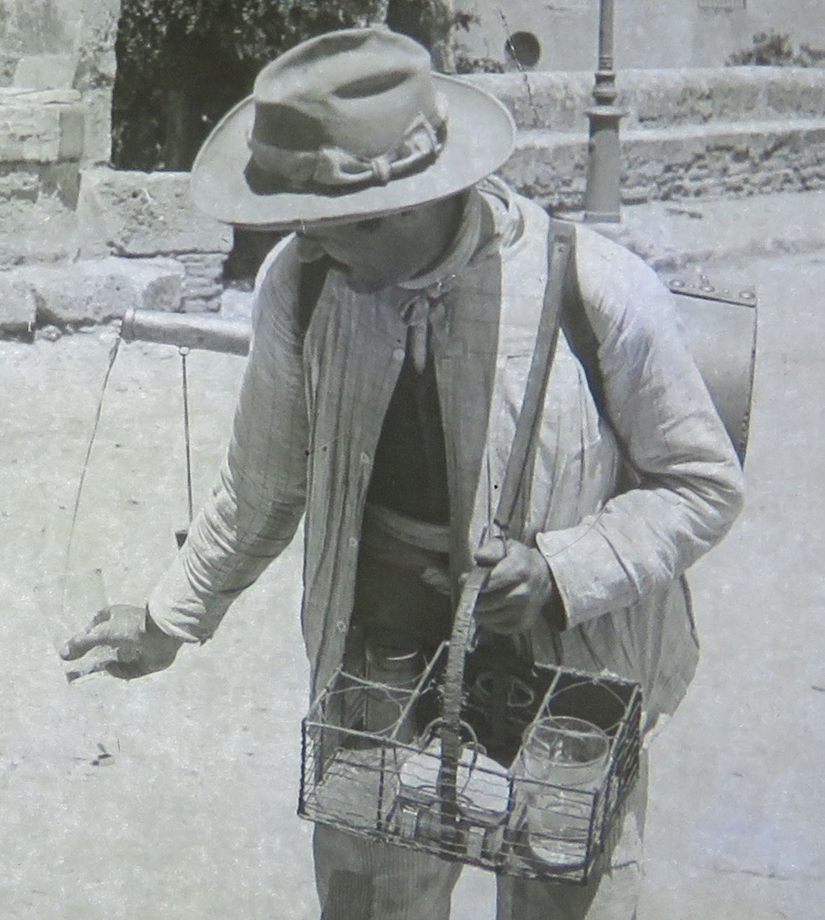 Foto & Immagini: Glasdia Spanien: Granada - Wasserverkäufer, um 1920 – Usato da Oberriet SG venduto da ganesh435 2