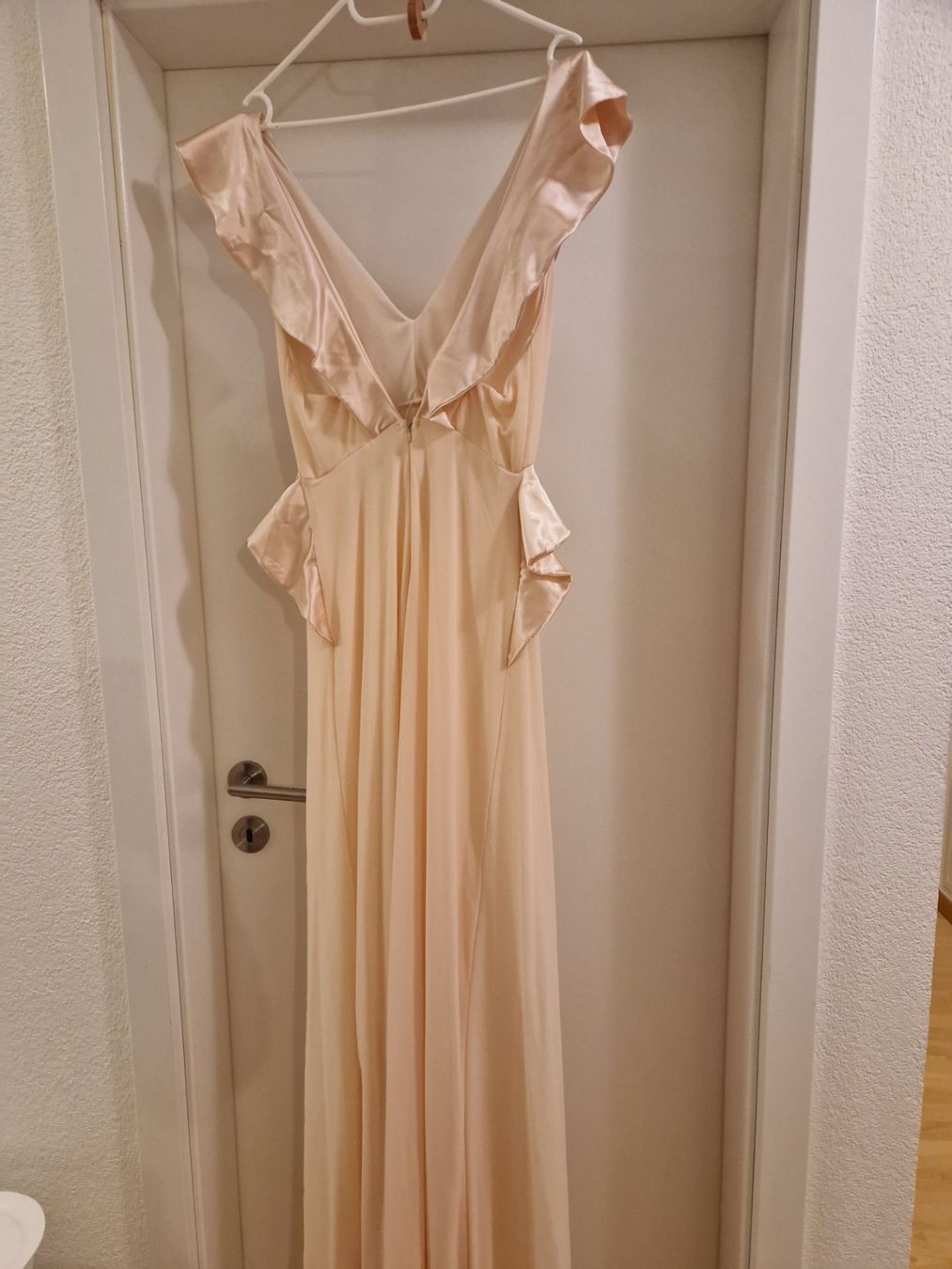 Vestiti: Abendkleid 38 – Usato da Kefikon TG venduto da Livline 2