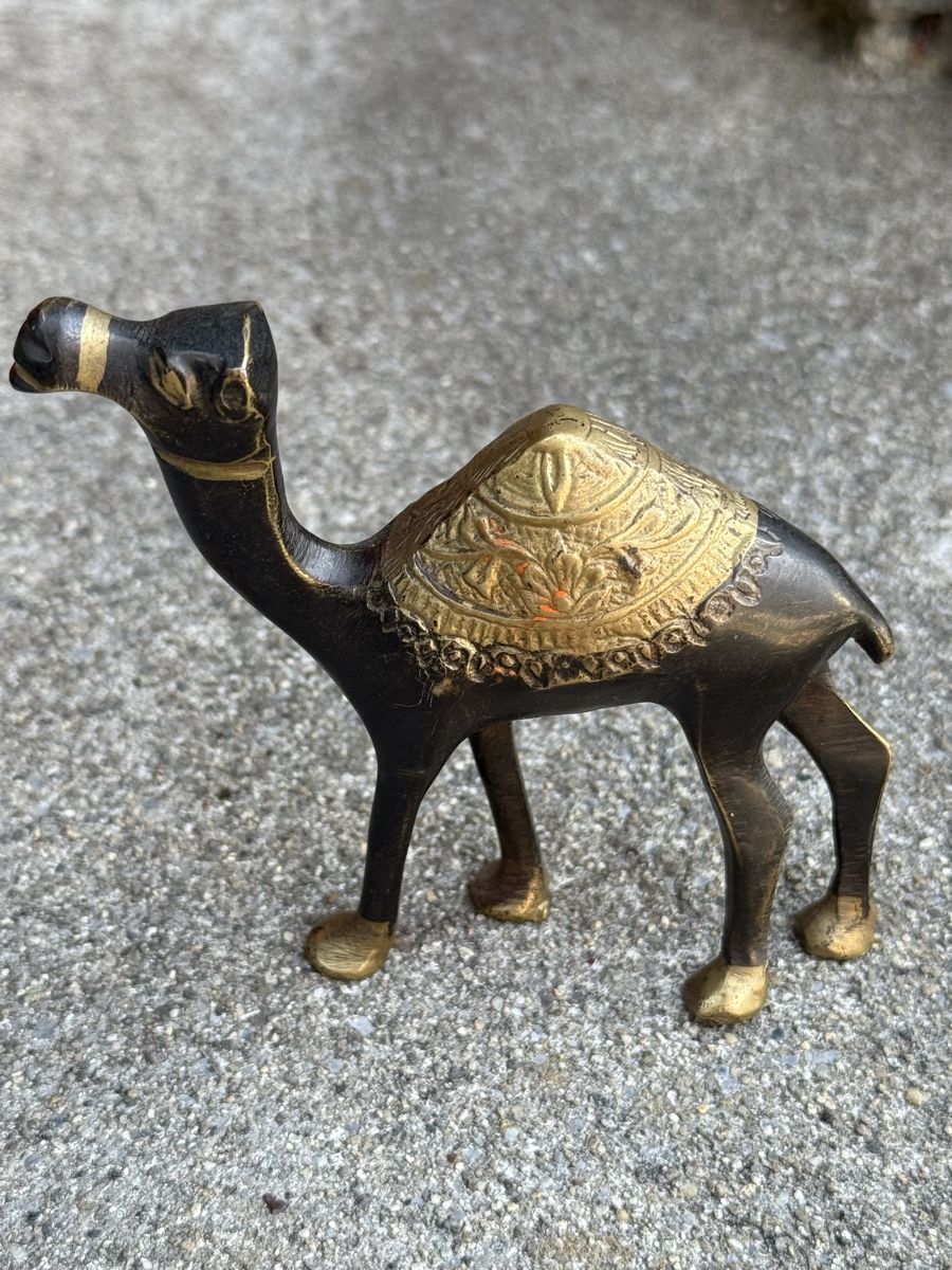 Figuren: Vintage Bronzefigur Kamel Figur Bronze – Gebraucht aus Konolfingen von petzipetz