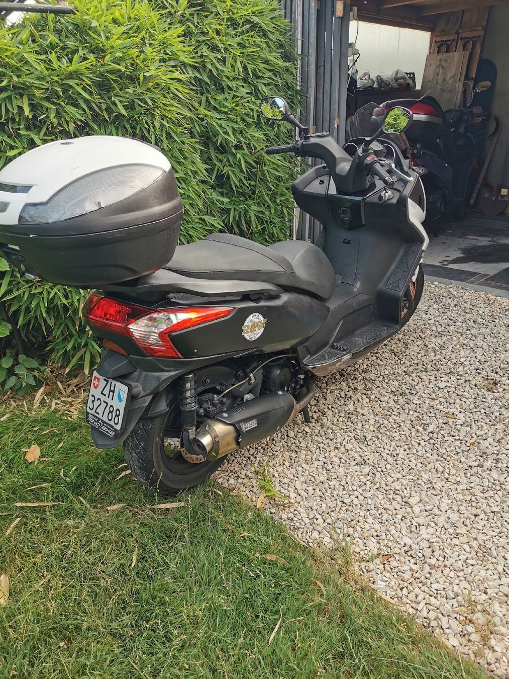 Kymco Altro: Zu verkaufen Kymco Downtown 300 – Difettoso da Wangen ZH venduto da waldmeierrobert 2