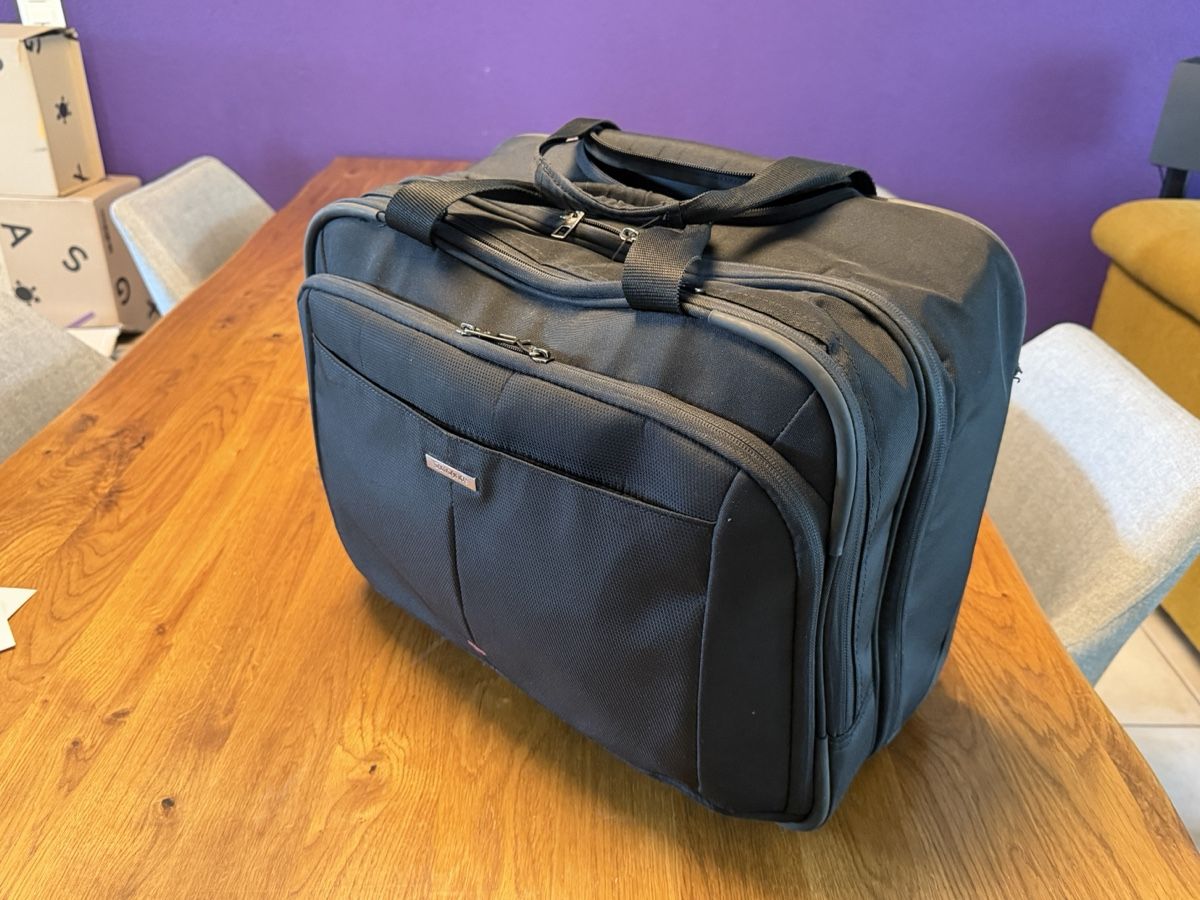 Samsonite Valigie: Samsonite Guardit 2.0 Business Trolley – Usato da Otelfingen venduto da Otto4