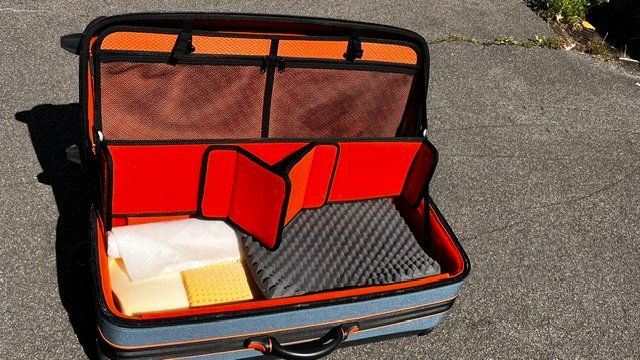 Valigie: Licht u Kamera Koffer – Usato da Zürich venduto da daisydogs666 3