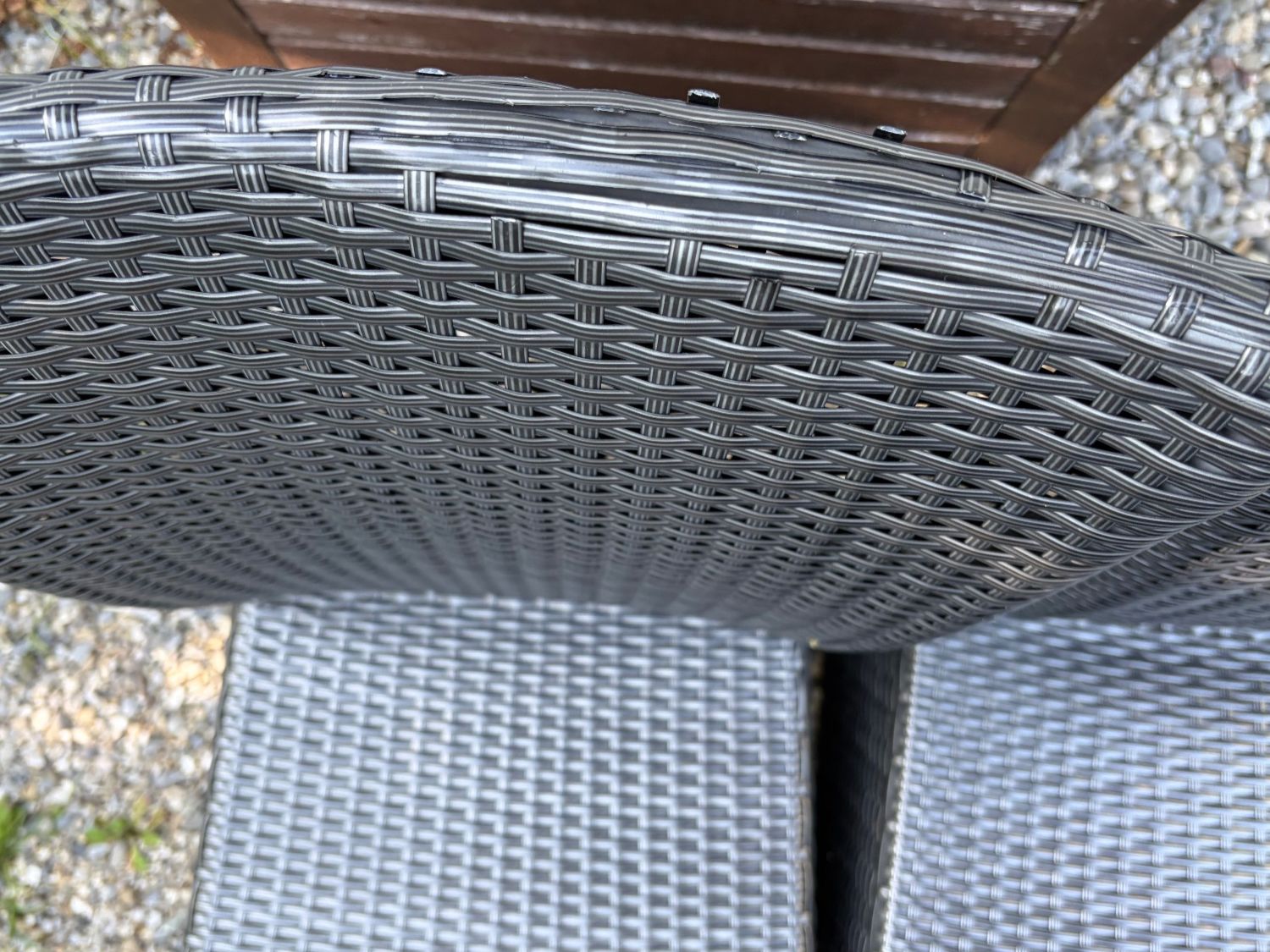 Set di tavolo e panche: Outdoor Dining Set - Table with 4 Mazuvo chairs – Usato da Zollikerberg venduto da kajschi 5