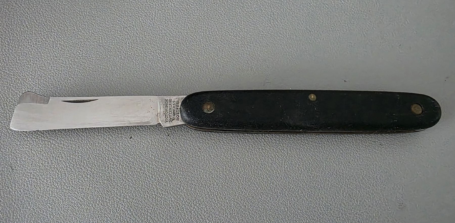 Victorinox Coltelli tascabile: Victorinix Sackmesser – Usato da Niederuzwil venduto da 262305