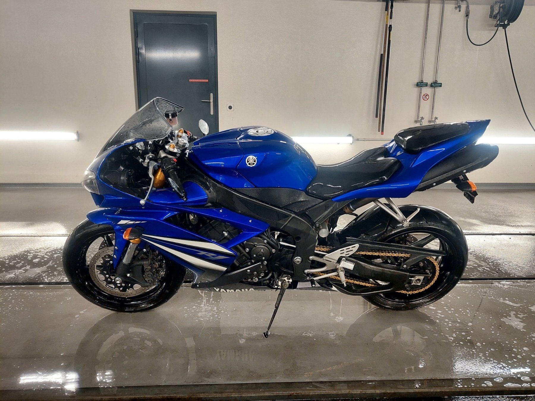 Yamaha Strada: Yamaha YZF-R1 – Usato da Strengelbach venduto da mx_230 1