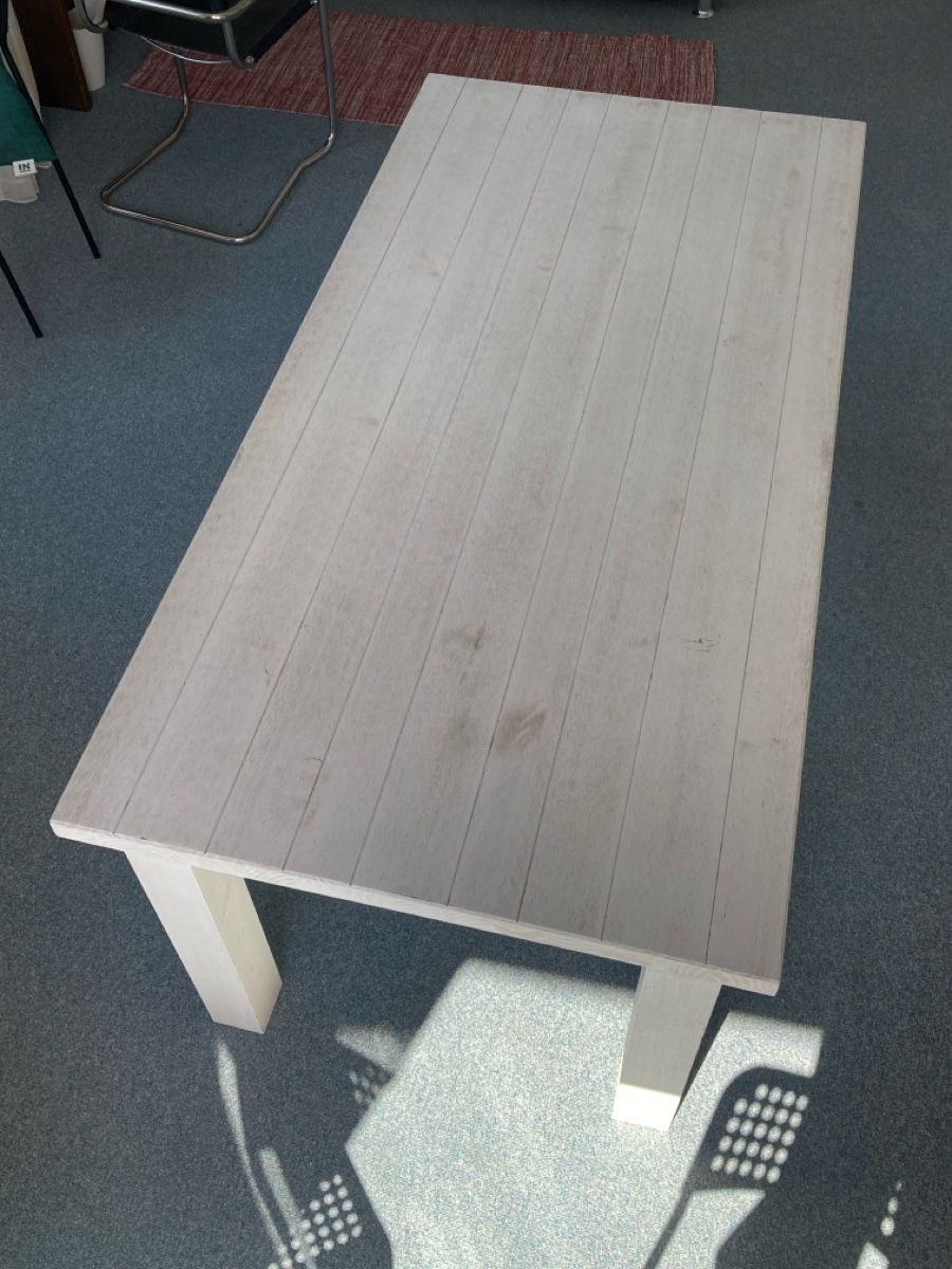 Tables: Table – D'occasion à Lausanne par mar_mz5y 1