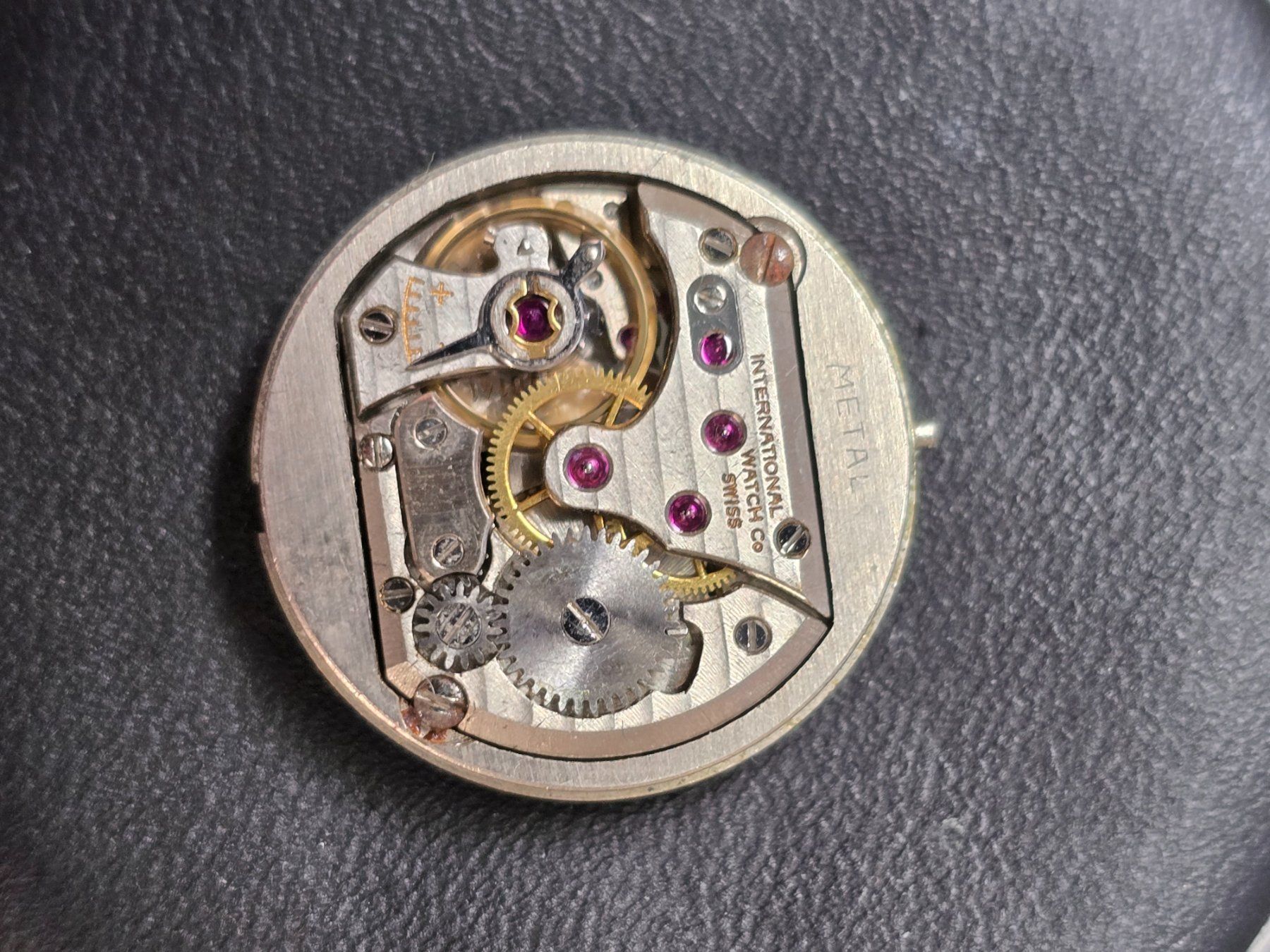 IWC Orologi: Mouvement IWC C41 tige cassé – Usato da Tramelan venduto da Nirdan 3
