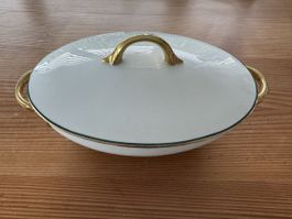 Edle Servierschüssel /Terrine mit Deckel, Golddekor