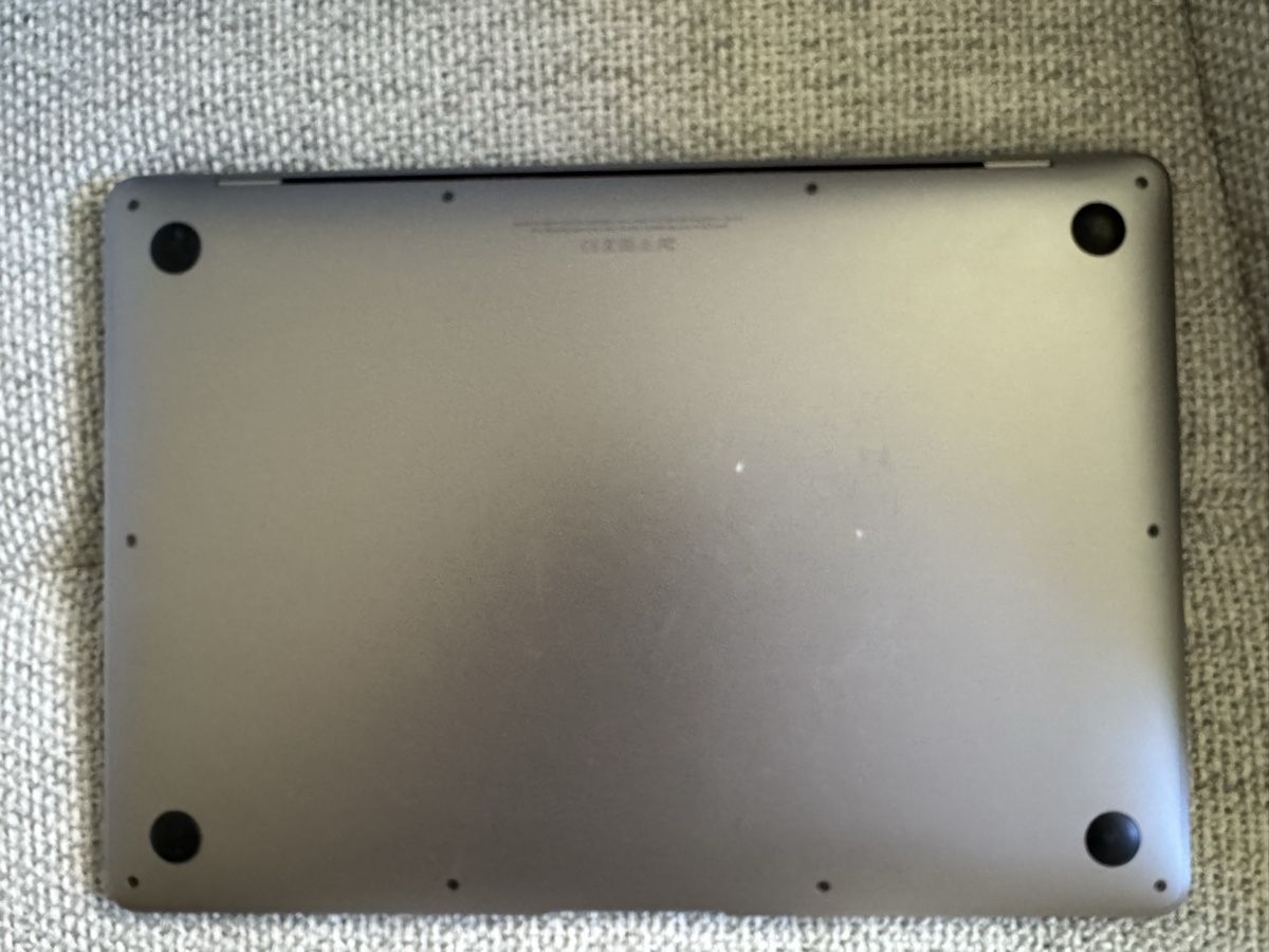 Apple Notebook: MacBook Air 13 – Difettoso da Adliswil venduto da Busys 3