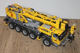 Lego Technic Mobiler Schwerlastkran 42009