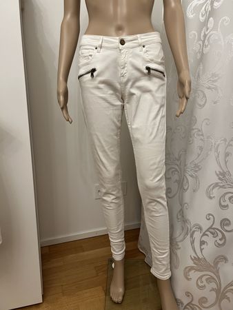 Weisse Jeans mit Beschichtung Gr 36