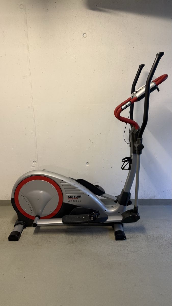 Kettler Vélos d'appartement: Crosstrainer Kettler Mondeo – D'occasion à Bettlach par DrinkDrPepper