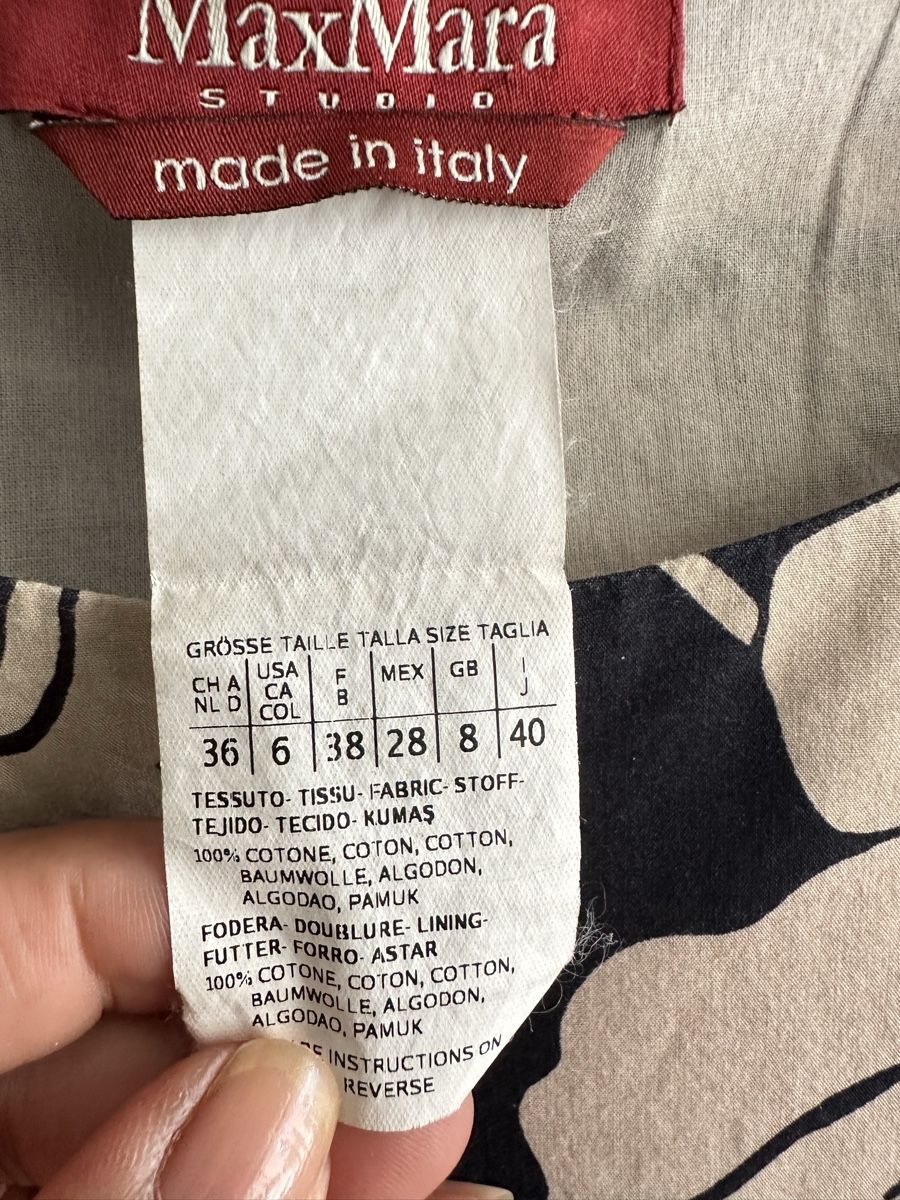 Max Mara Vestiti: Max Mara Studio Kleid Grösse 36 Blumenmuster dunkelblau – Usato da Turgi venduto da Gracilene 3