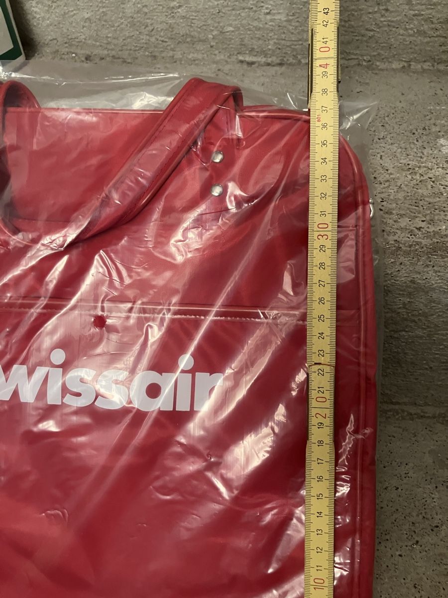 Swissair Taschen: Swissair Tasche Retro Rot – Gebraucht aus Zürich von Classic_Collection_Zurich 3