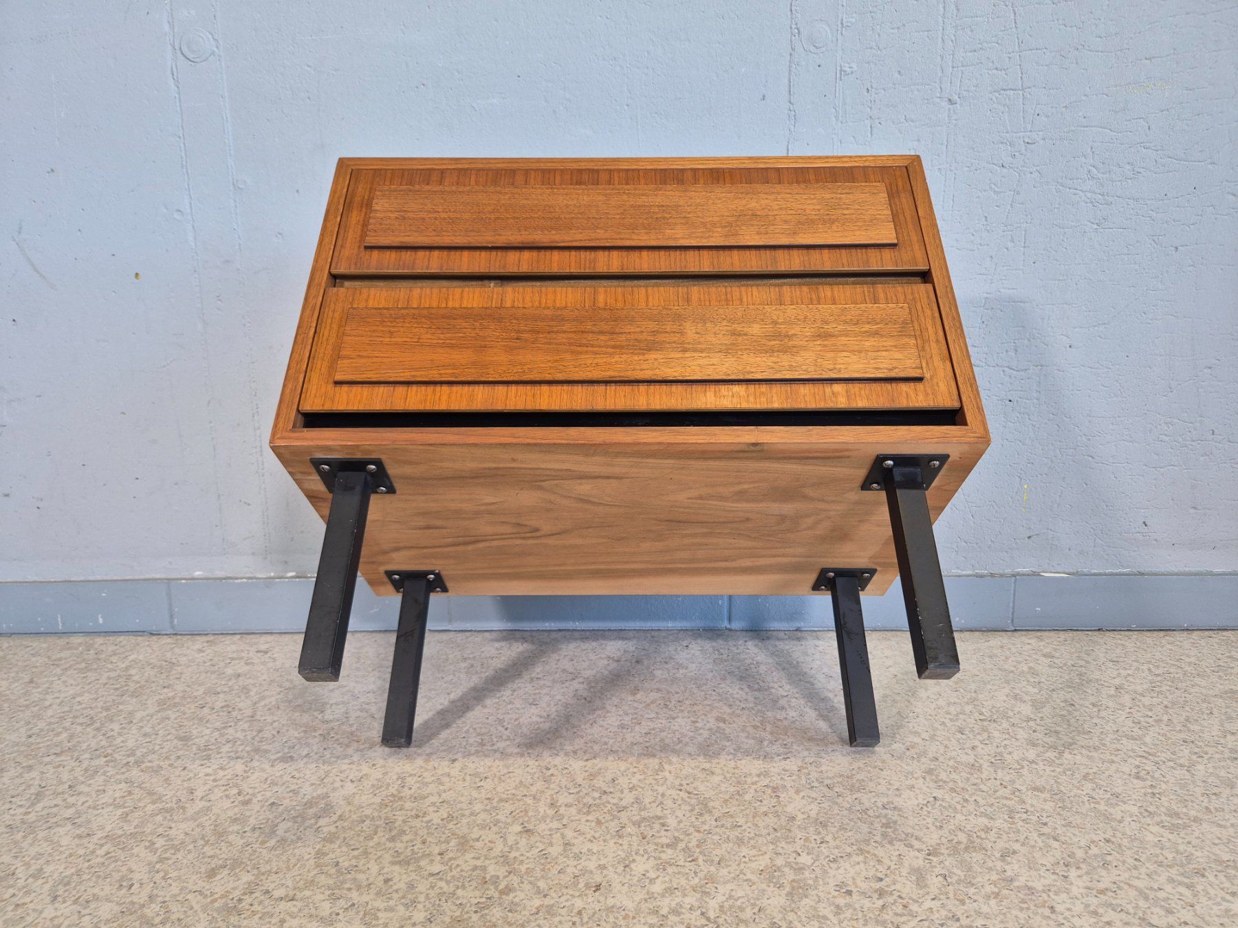 Comodini: 2Stk. 70s Night-Stand Nachttisch Kommode Schubladenkommode – Usato da Nottwil venduto da Wondewa-Shop 6