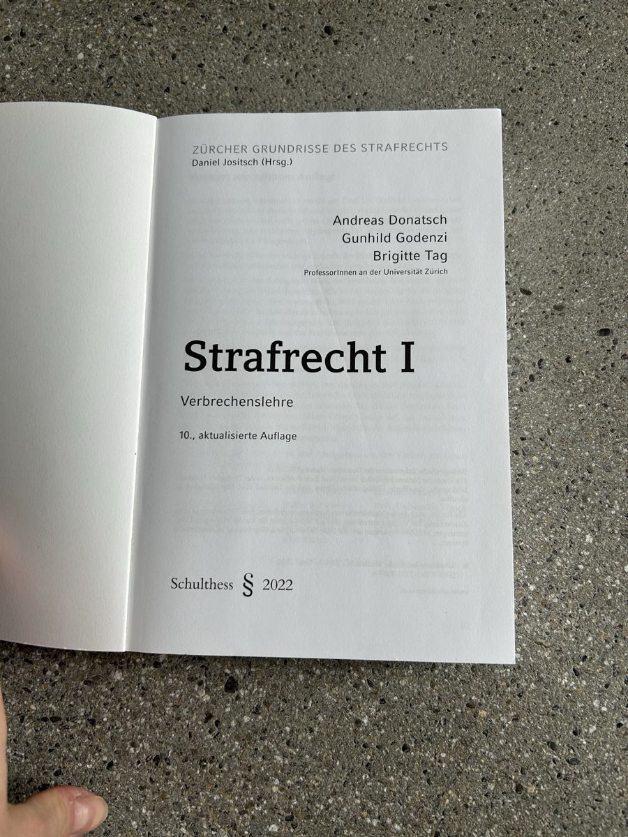 Libri: Strafrecht I Donatsch/Godenzi/Tag – Usato da Aarau venduto da megandris 1