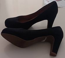 Neue Pumps gr.39 schwarz 