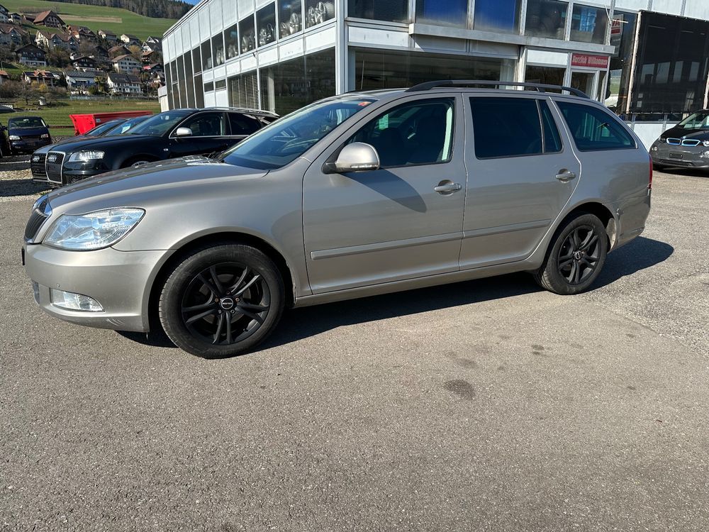 Skoda Automobili: Skoda Octavia 1.6 TDI 4x4 – Usato da Konolfingen venduto da DanielG1974 1