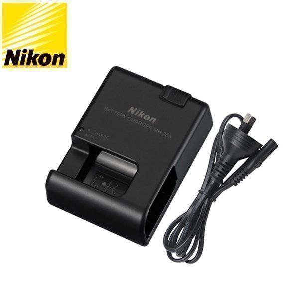 Nikon Altri Accessori: Original Ladegerät Nikon MH-25a – Usato da Fulenbach venduto da Pixelshop