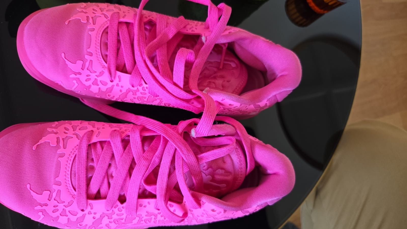 Puma Damenschuhe: Coole Pinkfarbene Puma Turnschuhe Gr. 36 – Gebraucht aus Weissbad von Bausely 2