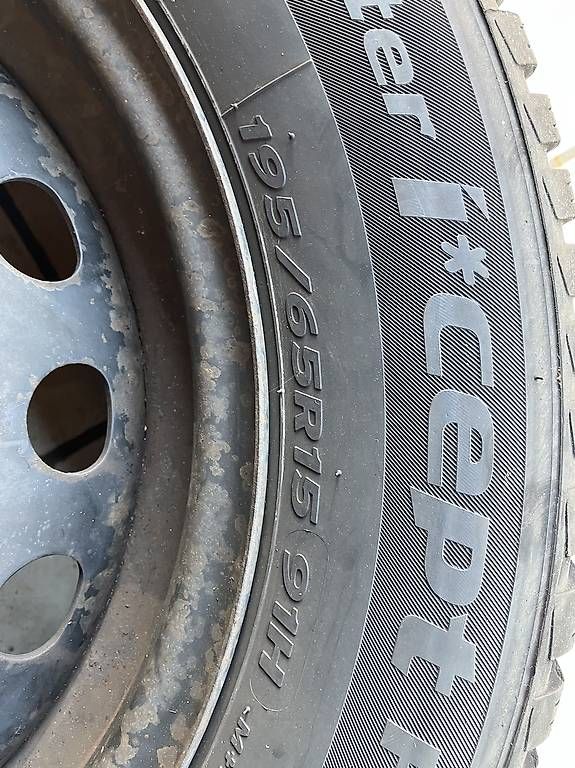 Pneumatici & Ruote complete: 4 Winterräder Fiat, Lancia  – Usato da Schinznach Bad venduto da yomann 2