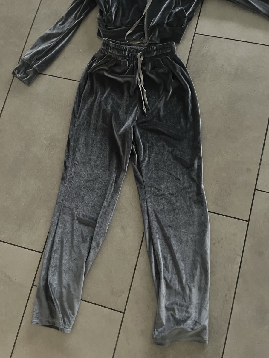 Completi & Tailleur: Trainer Anzug Gr.34 XS grau – Nuovo (secondo la descrizione) da Baar venduto da Vili7 2