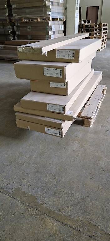 Mobili TV: Wohnwand neu mit line Led – Nuovo e nell'imballaggio originale da Lützelflüh-Goldb venduto da Rampenverkauf_72_ 2