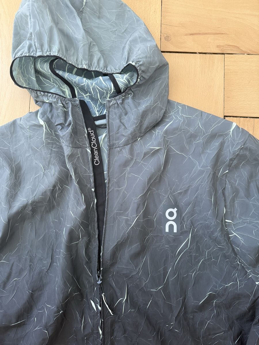 Giacche: On Jacket (L) – Usato da Bern venduto da Laufsport3000 1