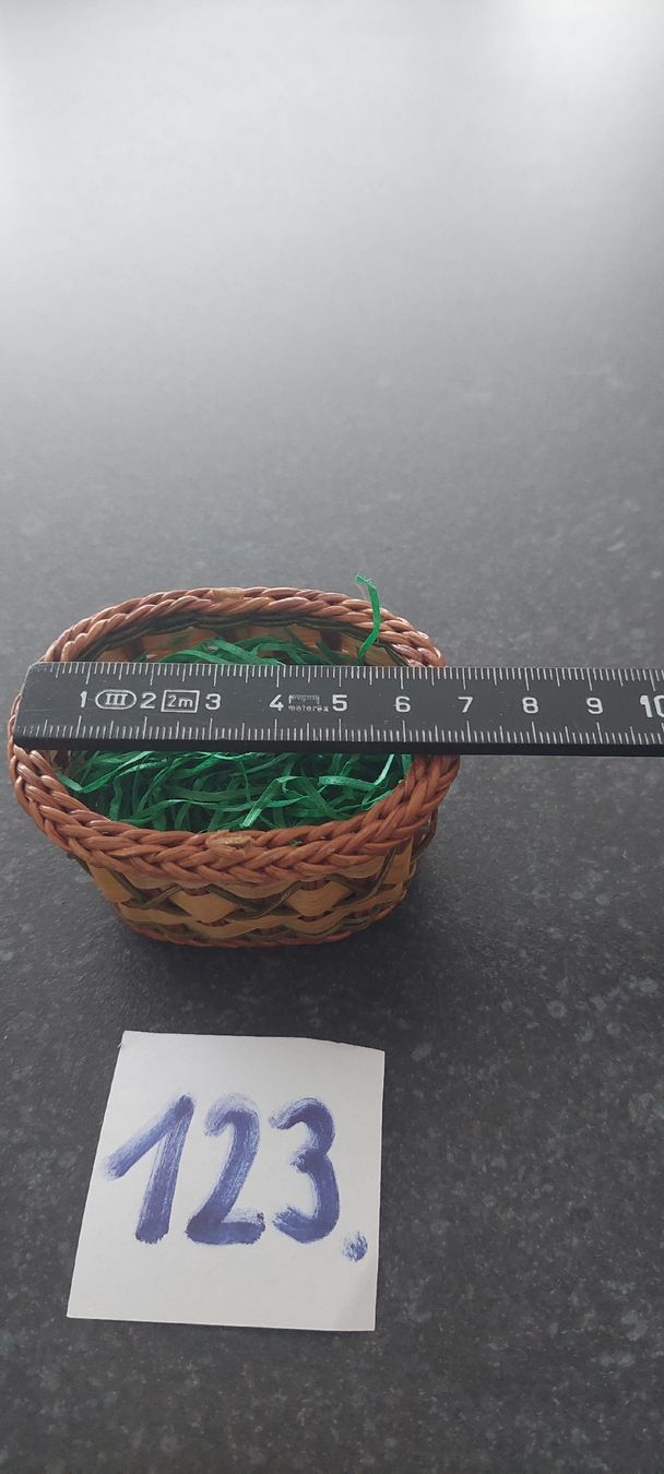 Jouets: 2 Puppendeko Körbchen – D'occasion à Muri AG par nindo1 4