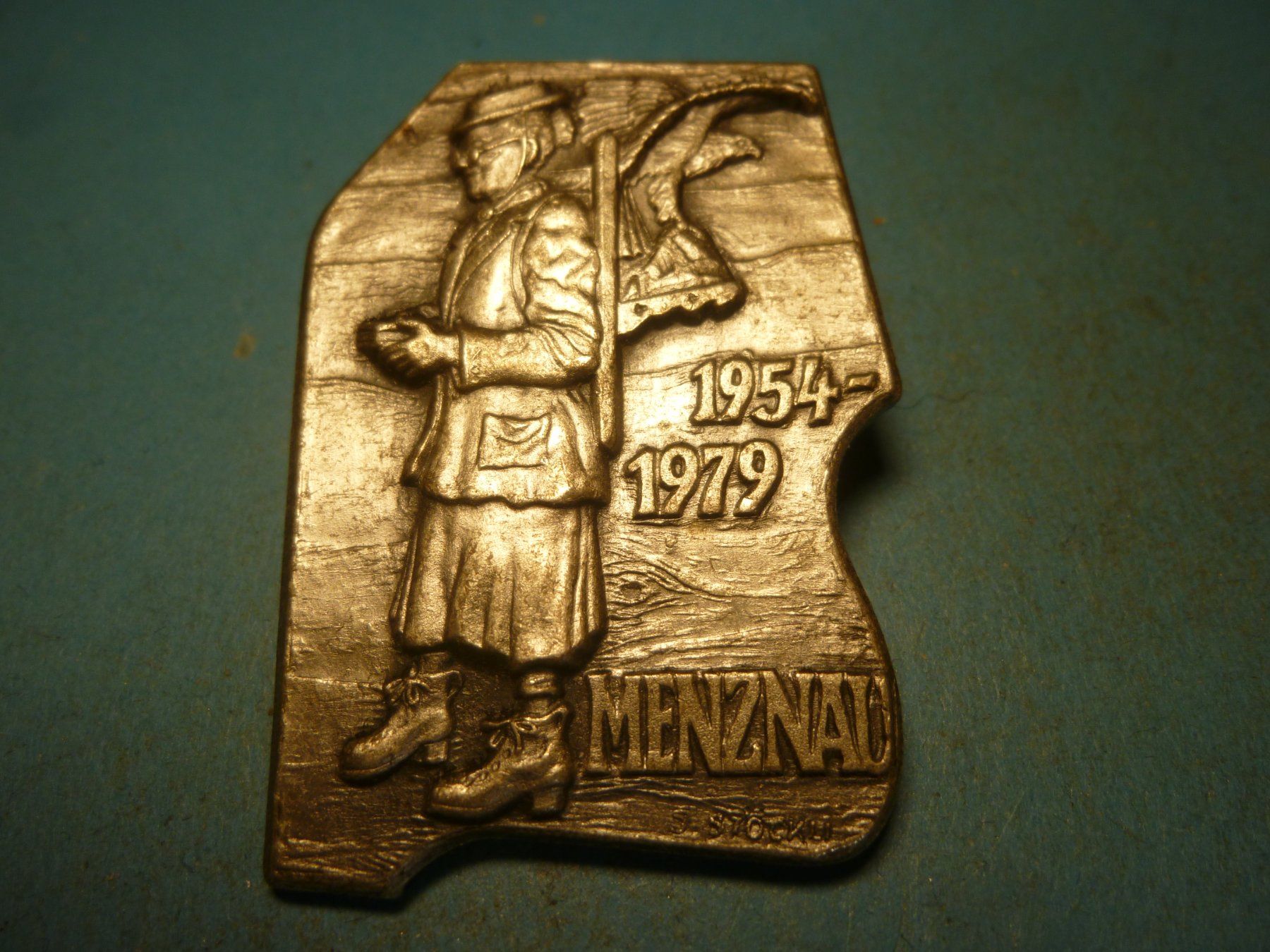 Placchette & Badge: MENZNAU 1979 SILBER – Usato da Ried (Muotathal) venduto da Mandarin02