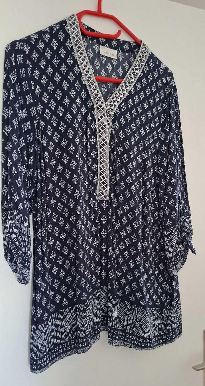 C&A Blusen: Damen Bluse Grösse 50 – Gebraucht aus Uetendorf von Loso8