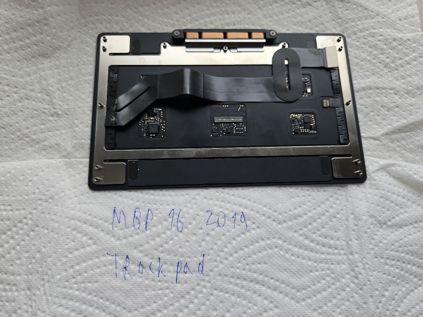 Apple Mouse: Trackpad von Apple MacBook Pro 16 Zoll 2019 – Usato da Biberist venduto da Volo28 1